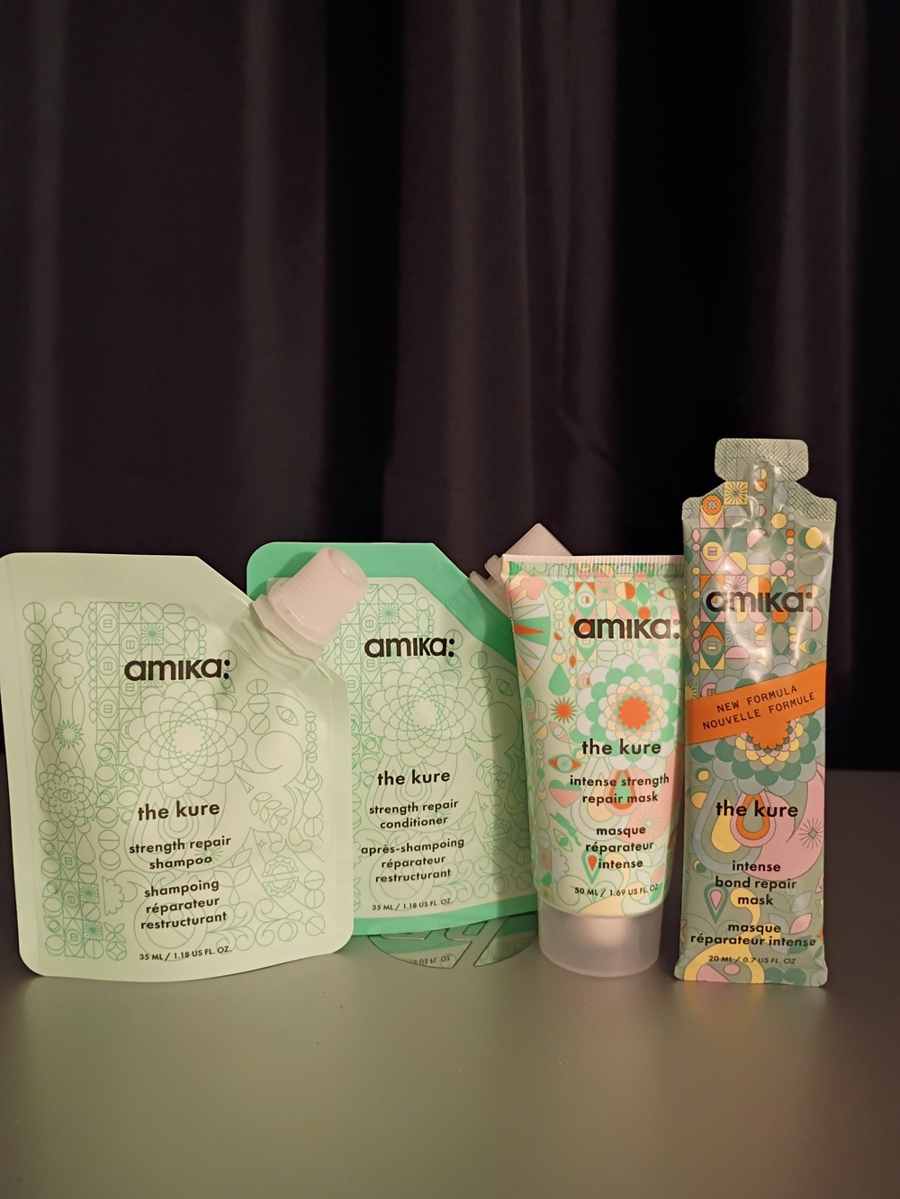 amika The Kure Repair Set - Mint Green & Multicolor